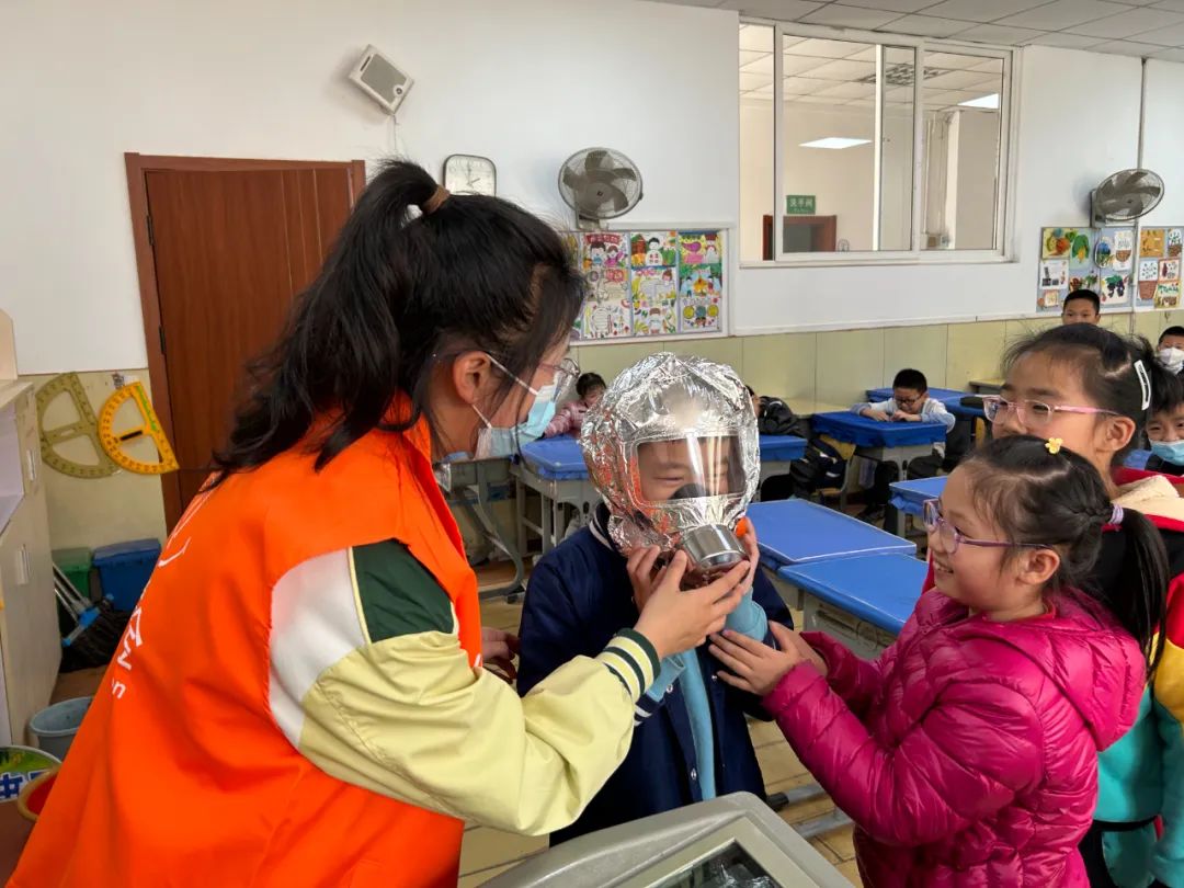 儿童平安|儿童平安小课堂(二)走进金普新区新城小学