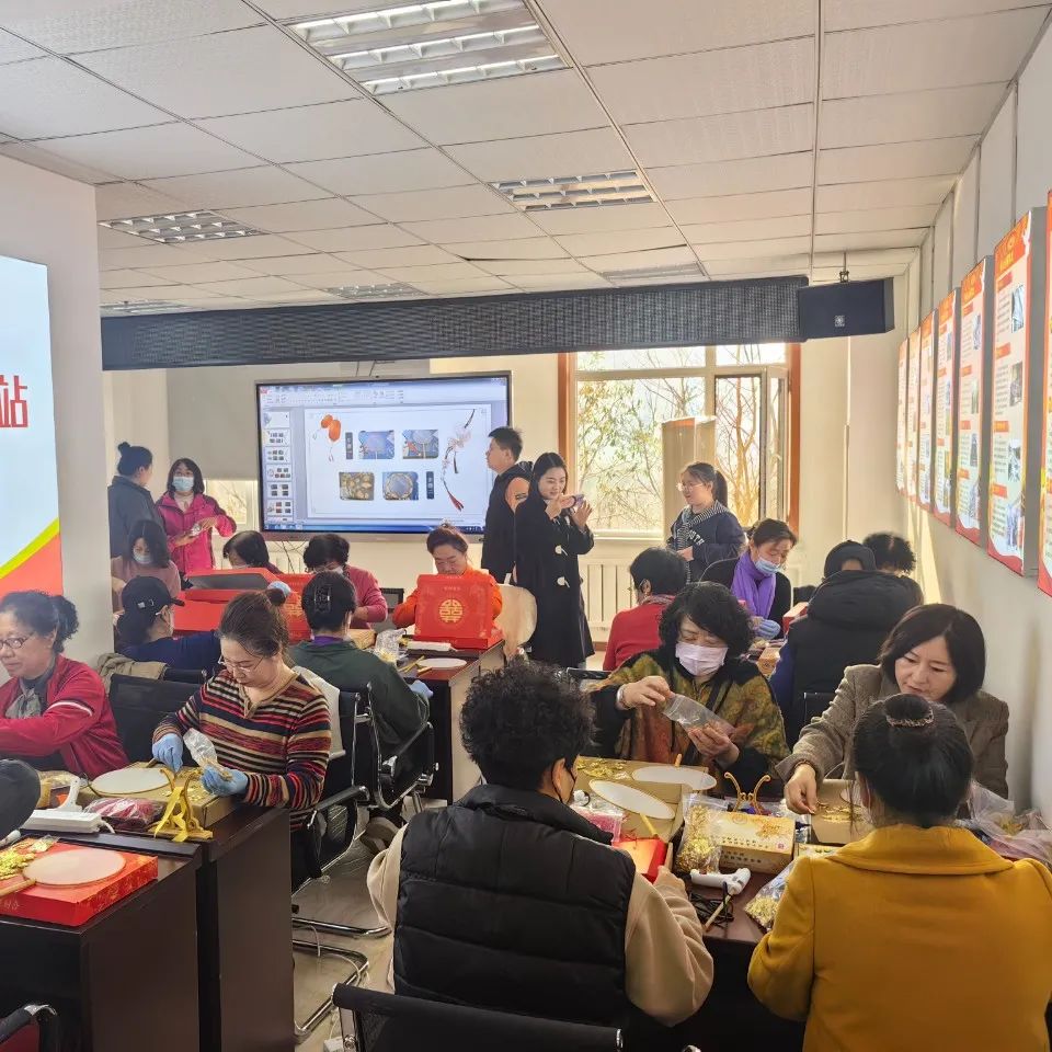 2023年省福利彩票公益金支持孵化培育发展社区社会组织项目 | 金普新区鸿玮社区11月精彩活动展示