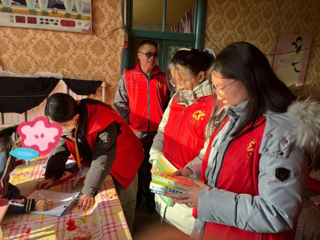 暖心捐赠,筑梦未来